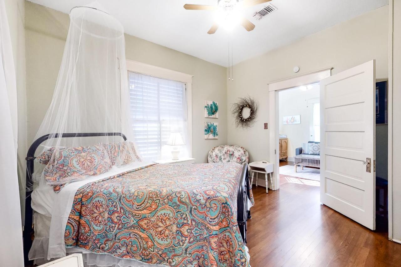 Castaway Cottage Galveston Exterior foto